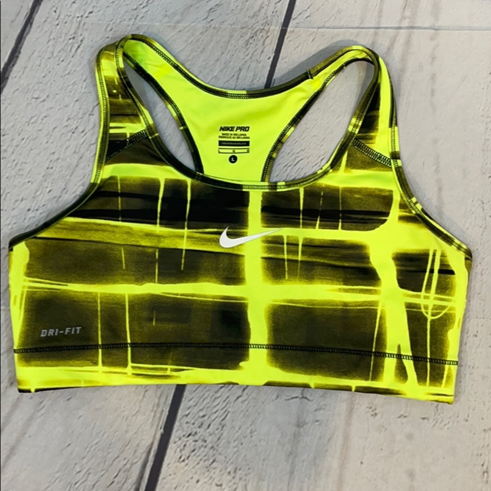 Nike Drifit sports bra (size L)